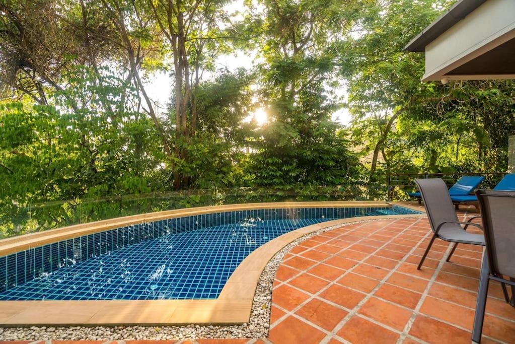 Pool Villa With Maid Nakatani Village By Lofty 卡马拉海滩 外观 照片